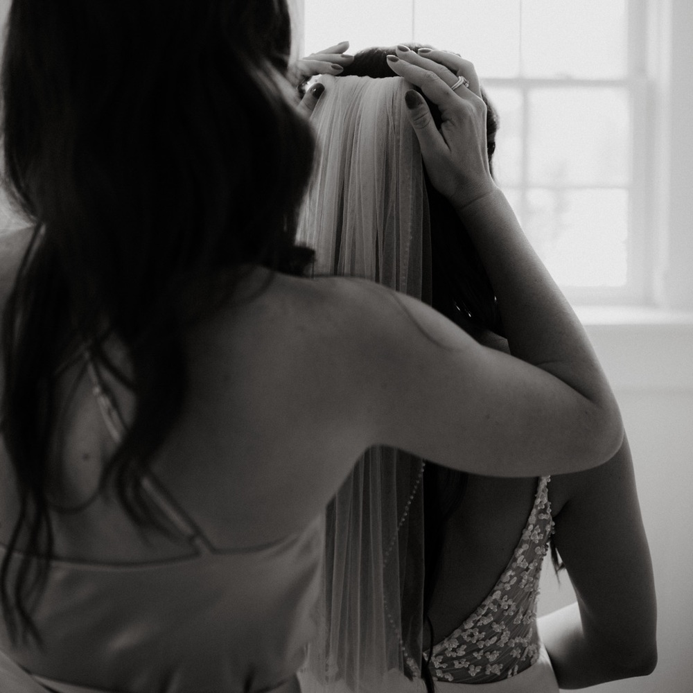 Sara Gabriel Dia Veil 40” - image 2